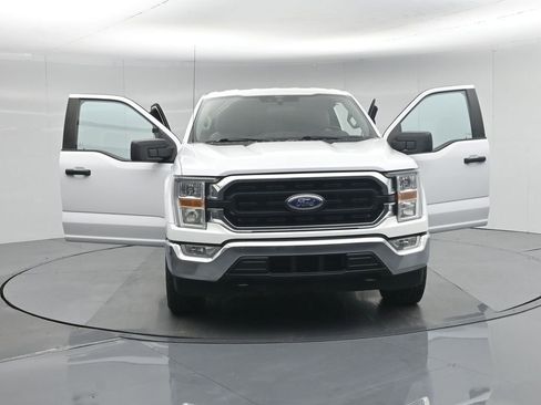 Certified 2021 Ford F150 XLT image 36
