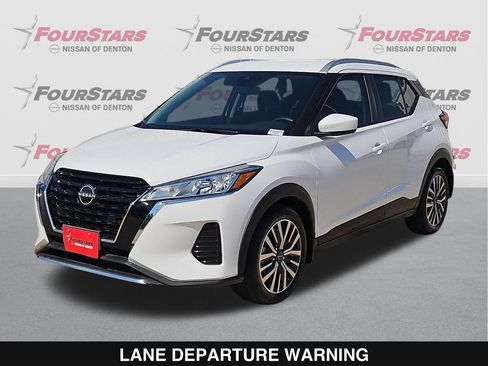 Used 2022 Nissan Kicks SV FWD image 9