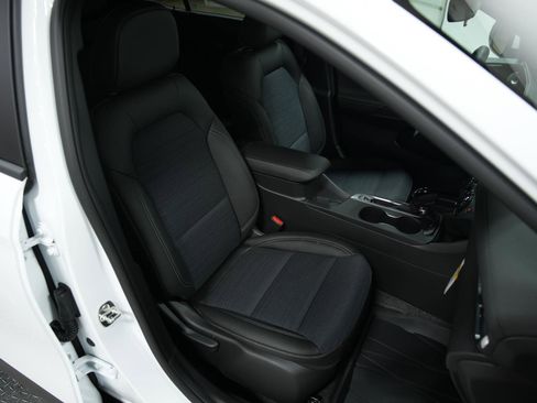 New 2026 Buick Envista Preferred w/ Convenience I Package image 18