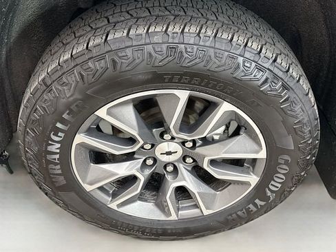 Used 2021 Chevrolet Silverado 1500 RST w/ Convenience Package II image 35