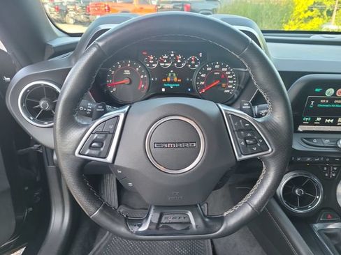 Used 2017 Chevrolet Camaro SS RWD image 15
