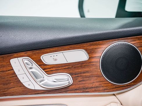 Certified 2022 Mercedes-Benz GLC 300 4MATIC image 20