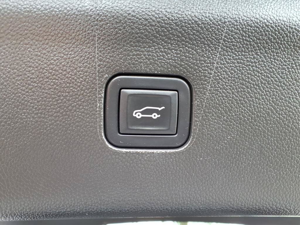 Used 2024 Buick Enclave Essence w/ LPO, Floor Liner Package FWD image 30