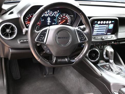 Used 2017 Chevrolet Camaro SS RWD image 29