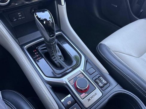 Used 2023 Subaru Forester Limited image 28