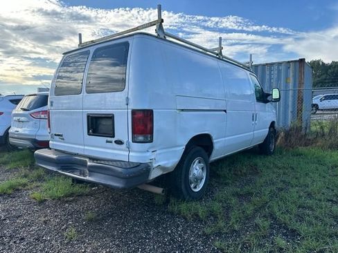 Used 2012 Ford E-150 and Econoline 150 RWD image 4