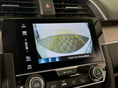 Used 2017 Honda Civic Touring image 17