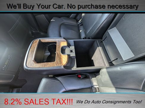 Used 2022 Nissan Armada SL w/ Captain's Chairs Package image 19