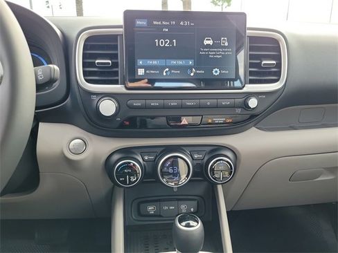 New 2026 Hyundai Venue SEL image 12