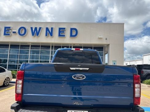 Used 2022 Ford F250 Lariat w/ Lariat Value Package AWD/4WD image 14