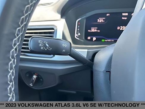 Used 2023 Volkswagen Atlas SE AWD/4WD image 8