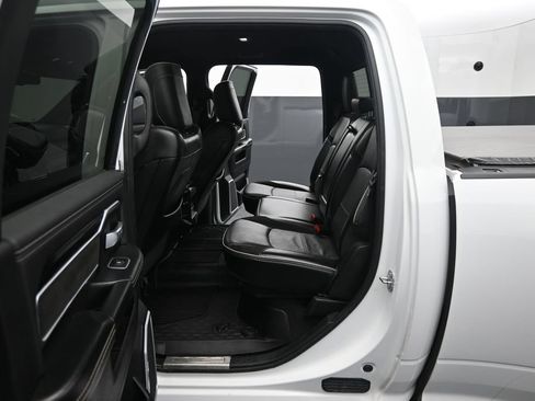 Used 2022 RAM 3500 Laramie AWD/4WD image 33
