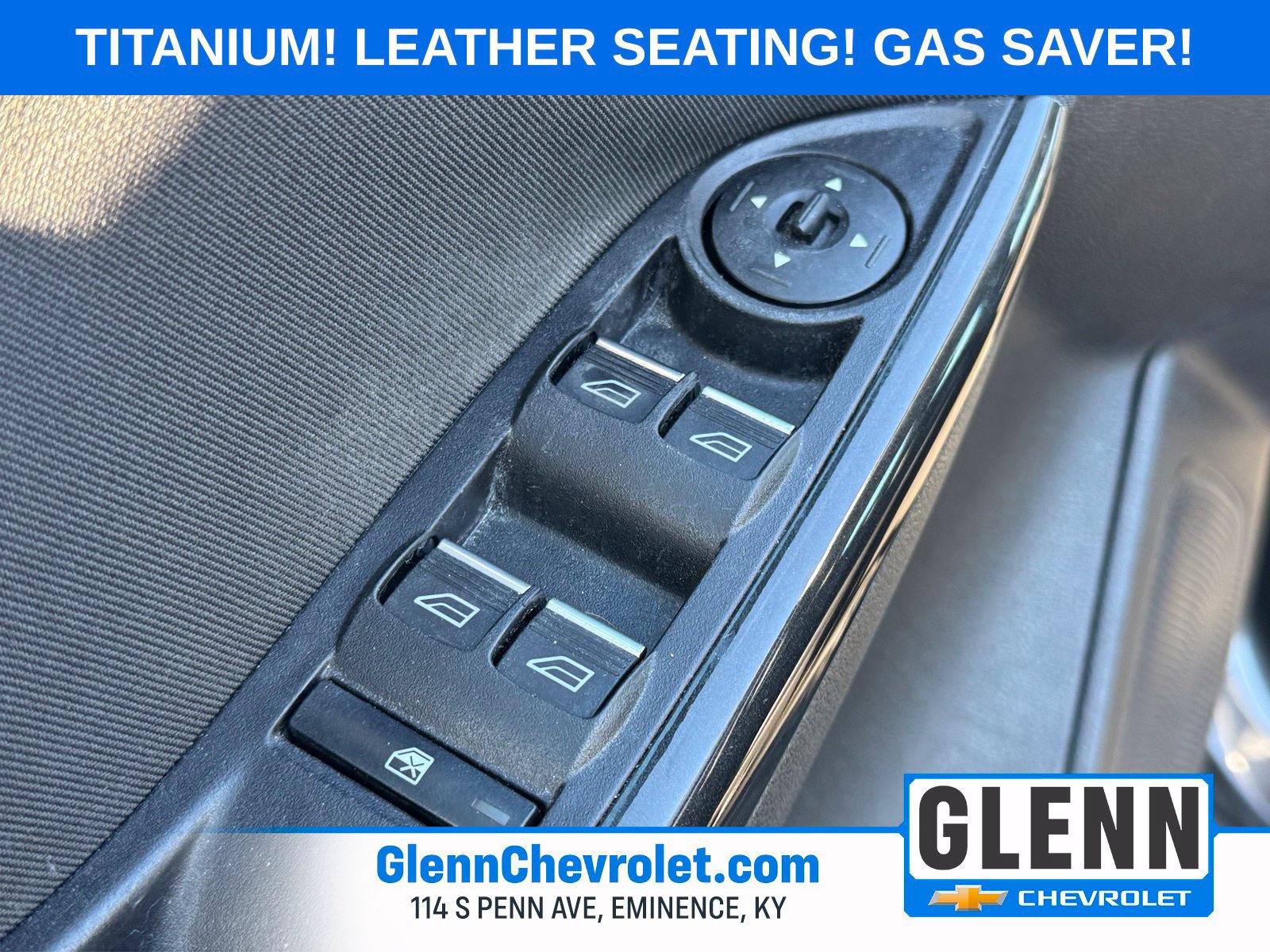 Used 2016 Ford Focus Titanium FWD image 12