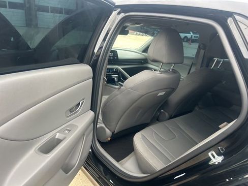 Used 2026 Hyundai Elantra Sport w/ Cargo Package FWD image 17