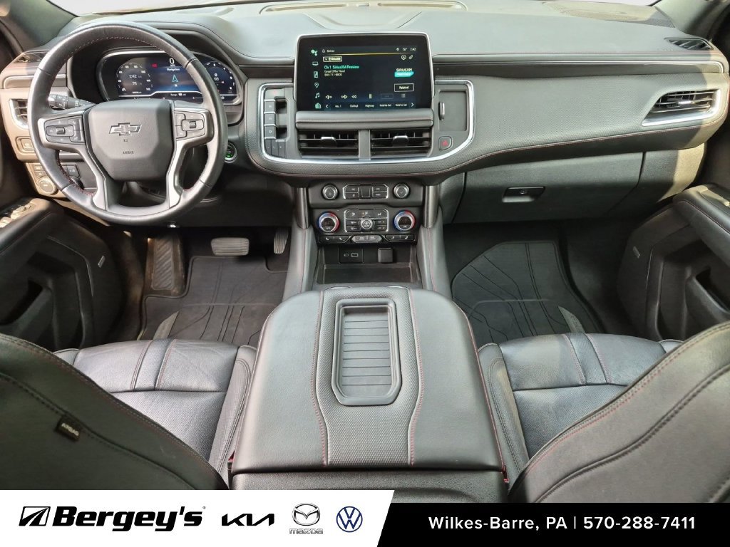 Used 2022 Chevrolet Tahoe RST w/ Luxury Package AWD/4WD image 37