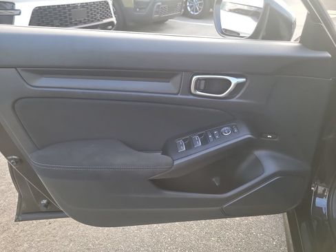 Used 2024 Honda Civic Sport image 16