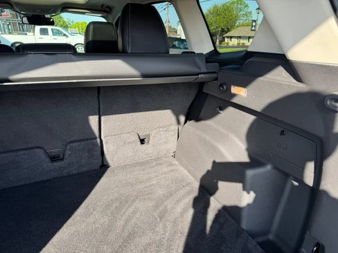 Used 2015 Ford Escape Titanium FWD image 31