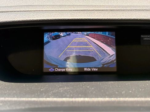 Used 2016 Honda CR-V LX image 18