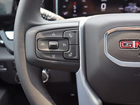 Used 2026 GMC Sierra 1500 Elevation AWD/4WD image 7