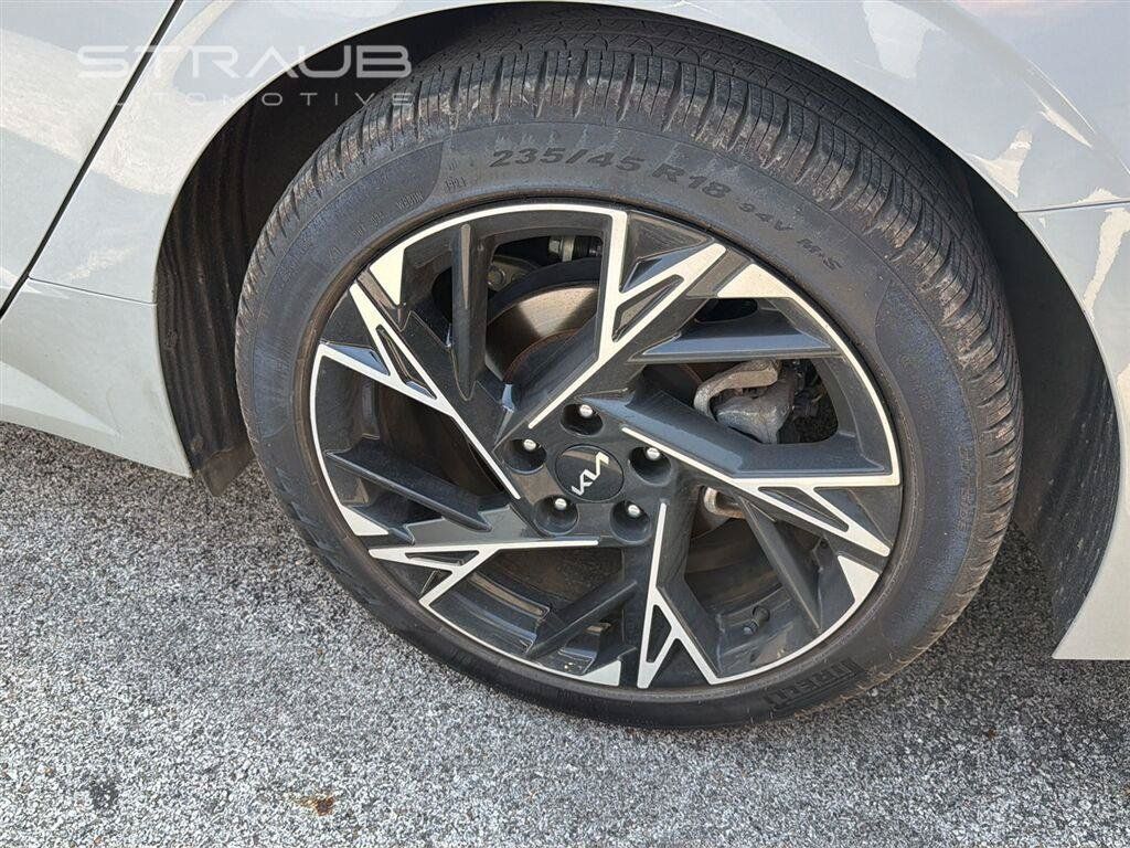 Used 2025 Kia K5 GT-Line w/ GT-Line Premium Package AWD/4WD image 17