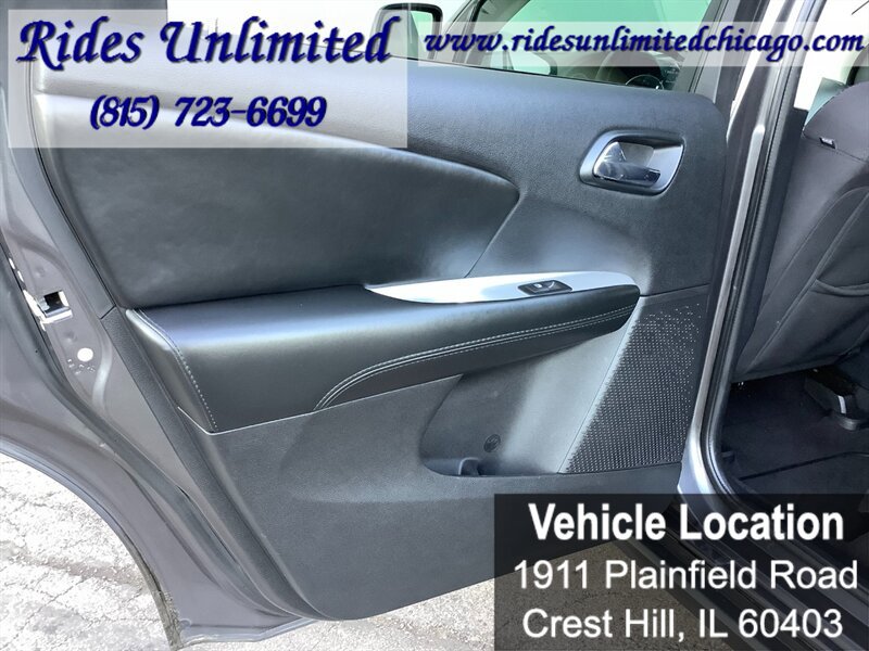 Used 2014 Dodge Journey SXT w/ Flexible Seating Group FWD image 24