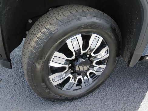 Used 2024 GMC Sierra 2500 Denali w/ Denali Reserve Package AWD/4WD image 26