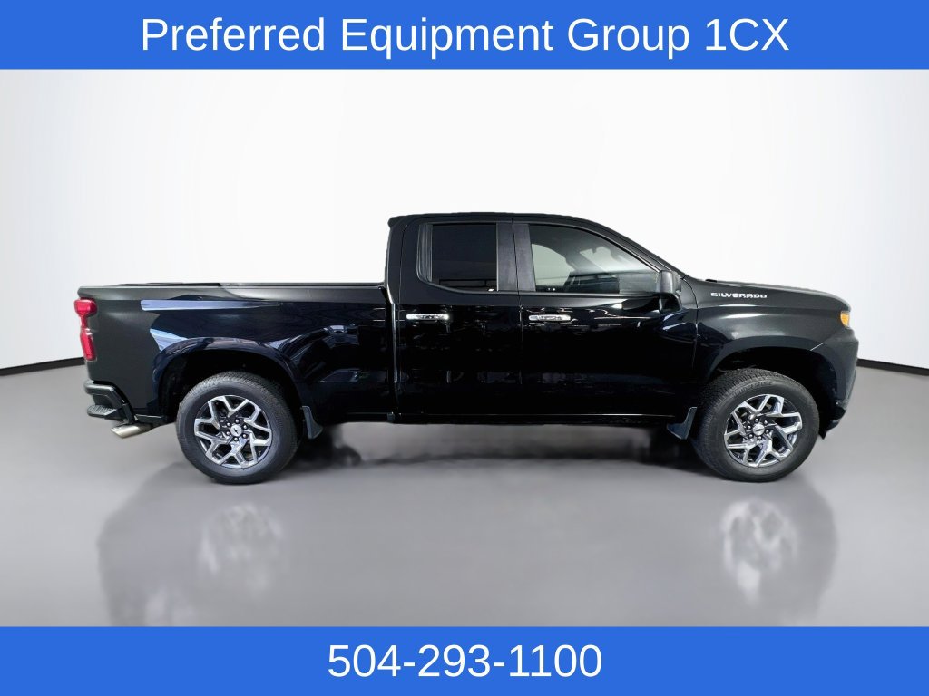 Used 2020 Chevrolet Silverado 1500 Custom w/ Custom Value Package RWD image 5