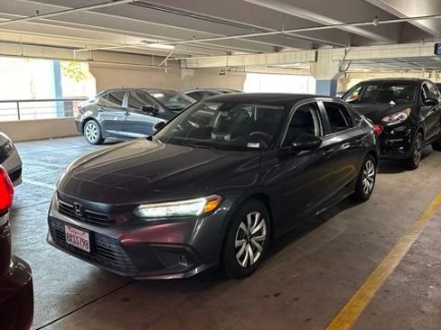 Used 2022 Honda Civic LX image 1