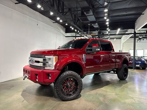 Used 2019 Ford F250 Limited w/ FX4 Off-Road Package image 2
