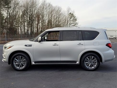 Used 2022 INFINITI QX80 Luxe image 4