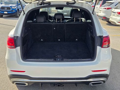 Used 2020 Mercedes-Benz GLC 300 4MATIC w/ AMG Line image 20