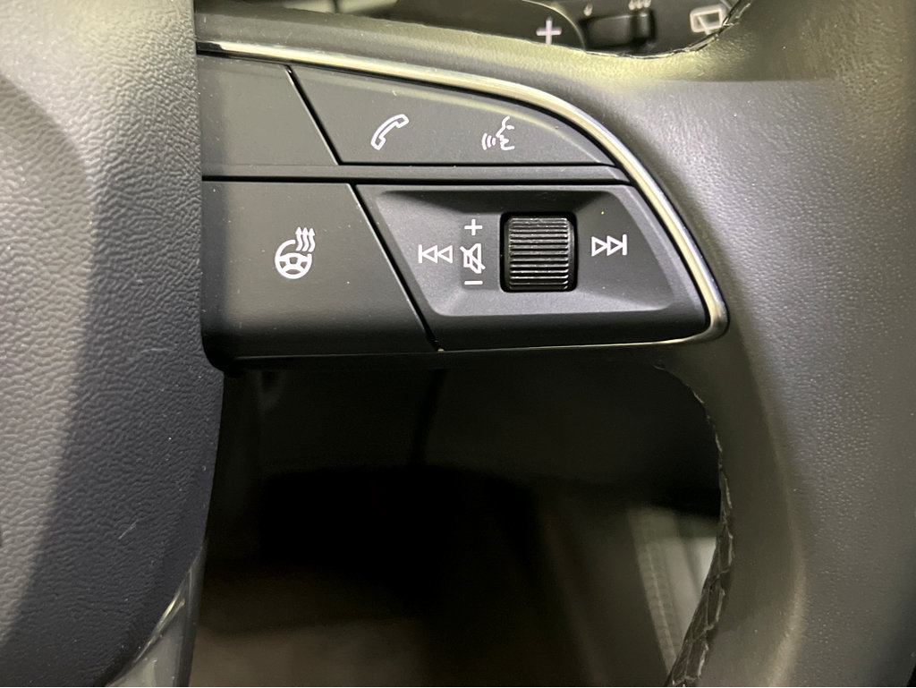 Used 2023 Audi Q5 2.0T Prestige AWD/4WD image 13