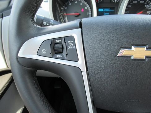 Used 2016 Chevrolet Equinox LT FWD image 25