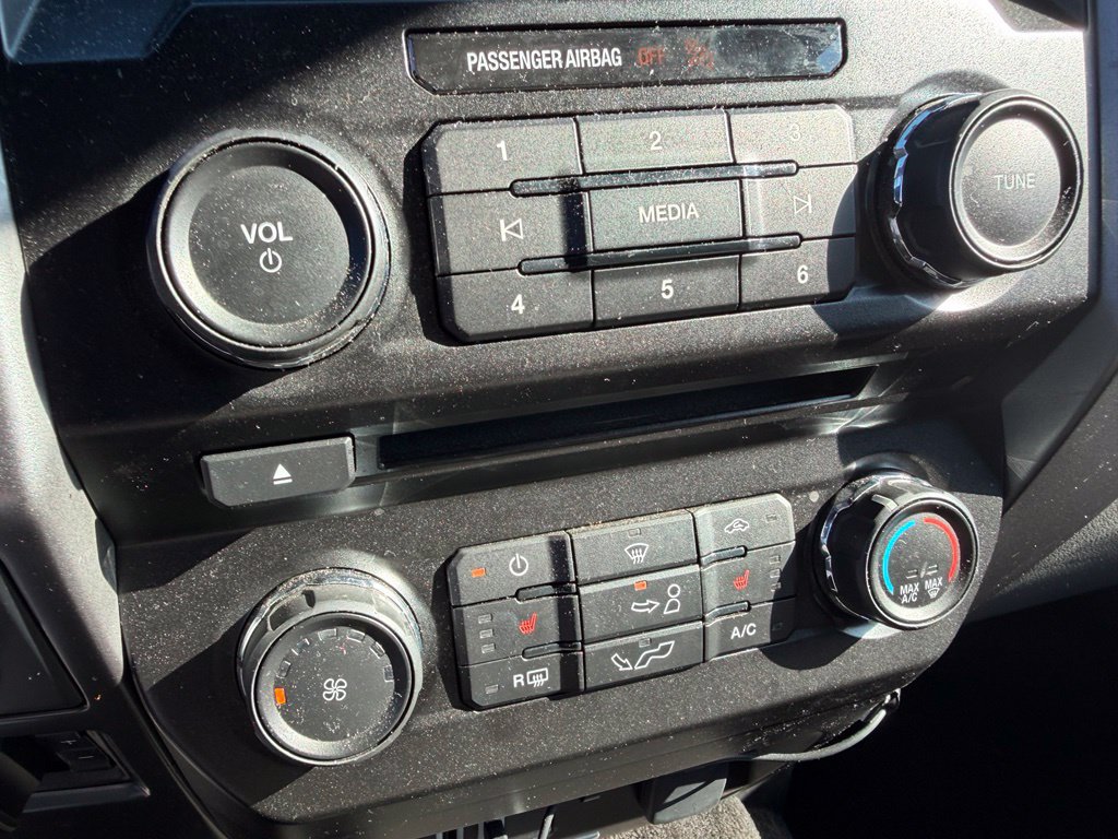 Used 2018 Ford F150 XLT w/ Equipment Group 302A Luxury AWD/4WD image 20