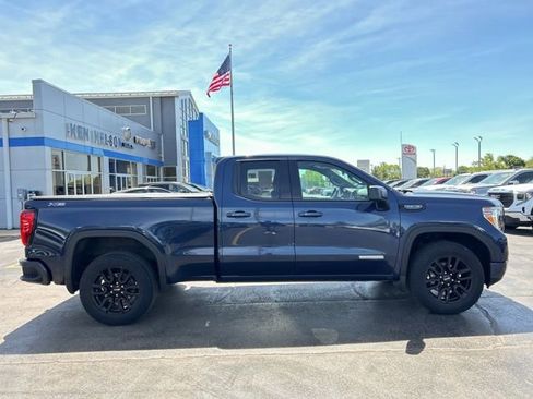 Used 2021 GMC Sierra 1500 Elevation w/ X31 Off-Road Package AWD/4WD image 12
