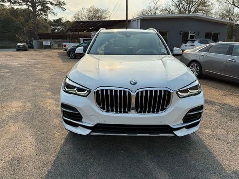 Used 2022 BMW X5 sDrive40i w/ Premium Package RWD image 2