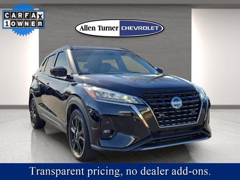 Used 2023 Nissan Kicks SR w/ SR Premium Package image 2