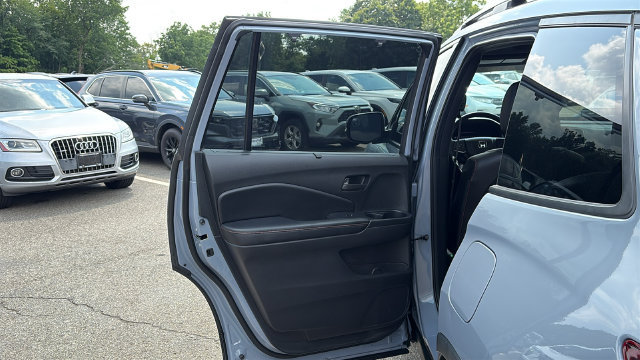 Used 2023 Honda Passport TrailSport image 22
