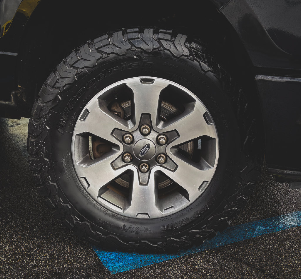 Used 2013 Ford F150 STX w/ Mid Equipment Group AWD/4WD image 26