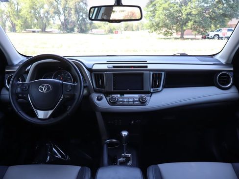 Used 2013 Toyota RAV4 Limited FWD image 16