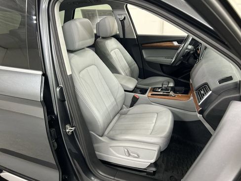 Used 2023 Audi Q5 2.0T Premium Plus AWD/4WD image 24
