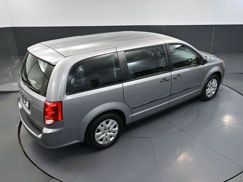 Used 2016 Dodge Grand Caravan American Value Package image 51