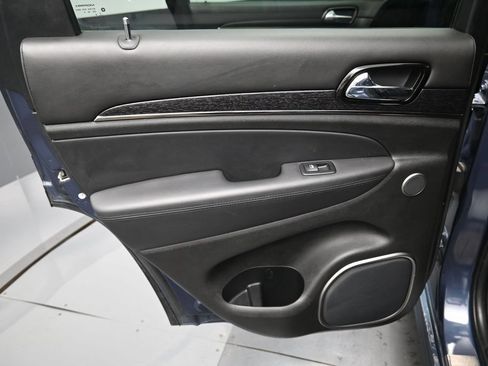 Used 2020 Jeep Grand Cherokee High Altitude AWD/4WD image 31