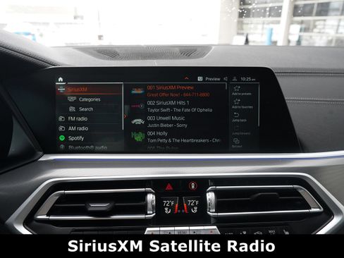 Used 2022 BMW X5 xDrive40i w/ M Sport Package image 31