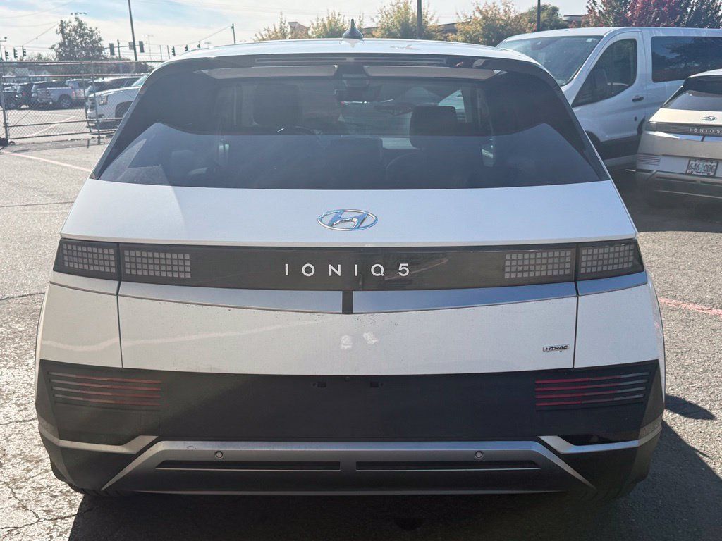 Used 2023 Hyundai Ioniq 5 SEL w/ Cargo Package AWD/4WD image 5