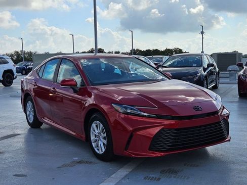 New 2026 Toyota Camry LE FWD image 7