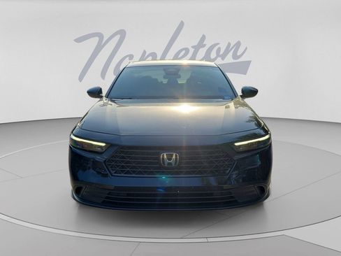 Used 2024 Honda Accord Sport image 2