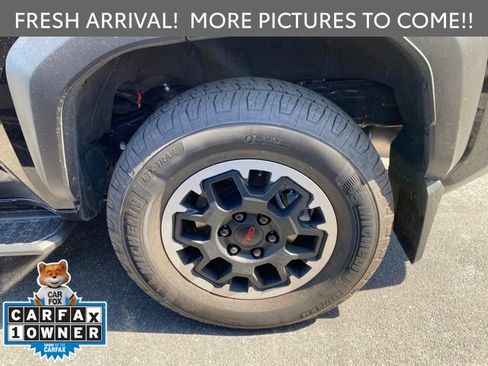 Certified 2026 Toyota 4Runner TRD Off-Road Premium AWD/4WD image 8