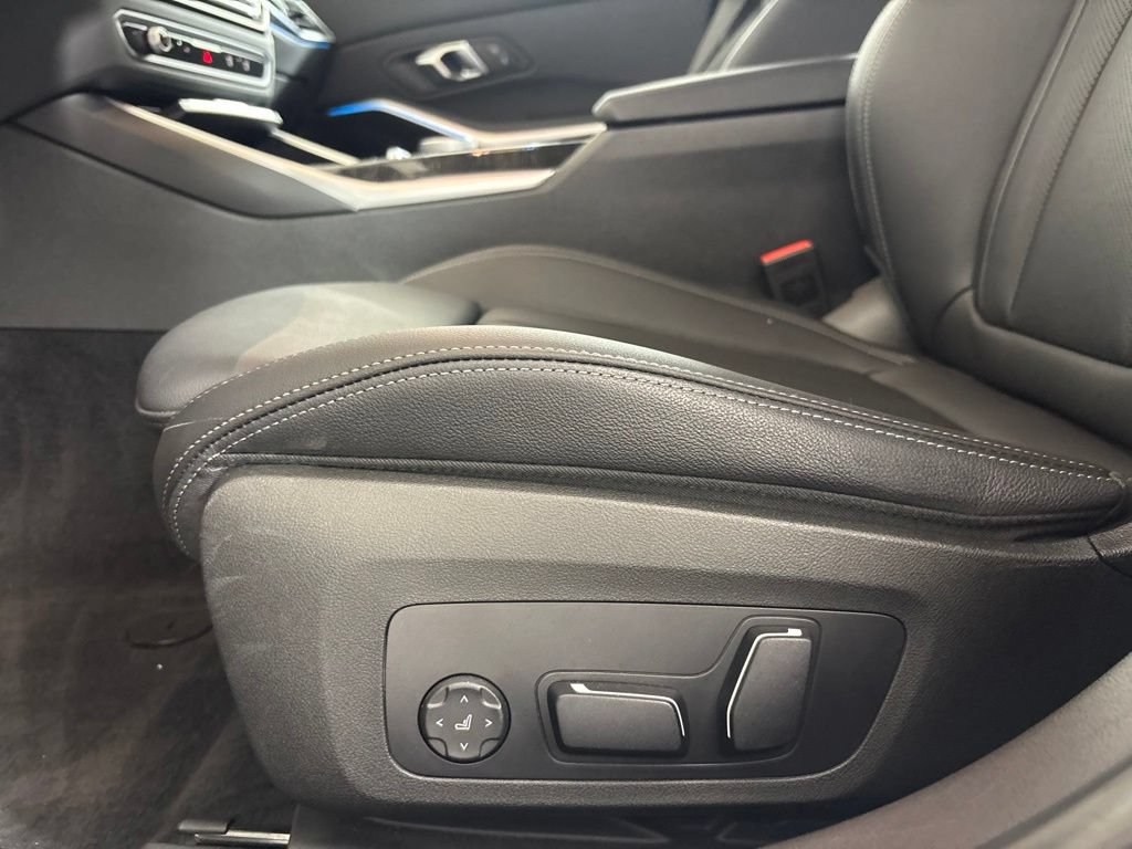 Certified 2024 BMW 330i Sedan w/ Premium Package RWD image 26