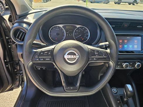 Certified 2023 Nissan Kicks S FWD image 11